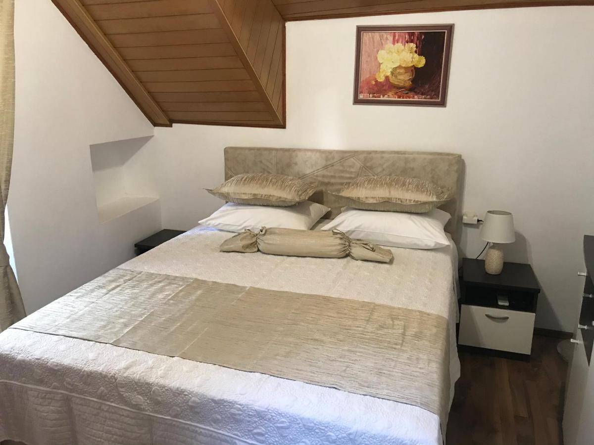 Center Apartment Neno Split Extérieur photo